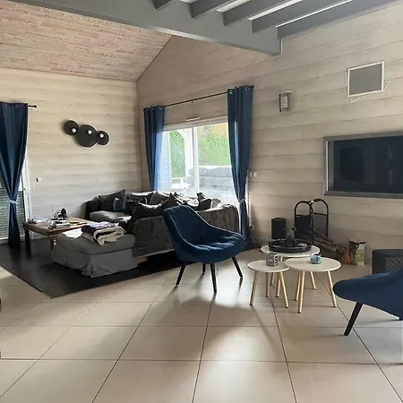 180m2 Proche Willa *