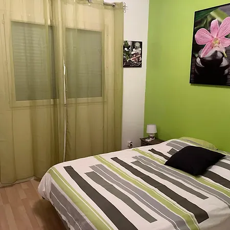 180m2 Proche Villa